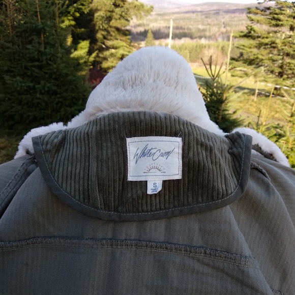 White Crow | Size Small 70's Inspired 100% Cotton Olive Corduroy Sherpa Jacket - Picture 8 of 10